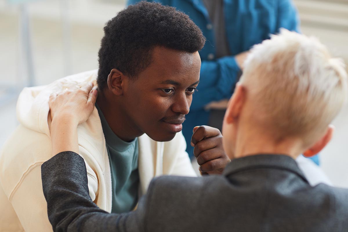 3 Benefits of Residential Addiction Treatment for Teens group learning about the benefits of residential addiction treatment