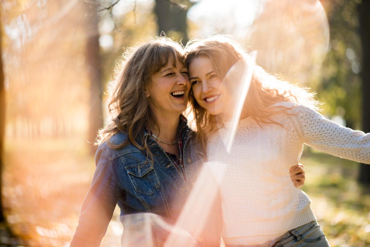 5 Necessary Addiction Recovery Life Skills (1) women practicing recovery life skills